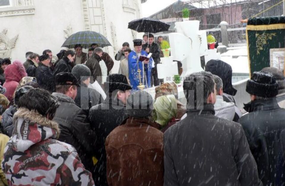 Boboteaza pe stil vechi la Catedrala Ortodoxă de Stil Vechi „Sfinții Împărați Constantin și Elena” Boboteaza pe stil vechi la Catedrala Ortodoxă de Stil Vechi „Sfinții Împărați Constantin și Elena”