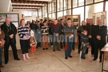 Vernisajul expoziției Unirea prin arta