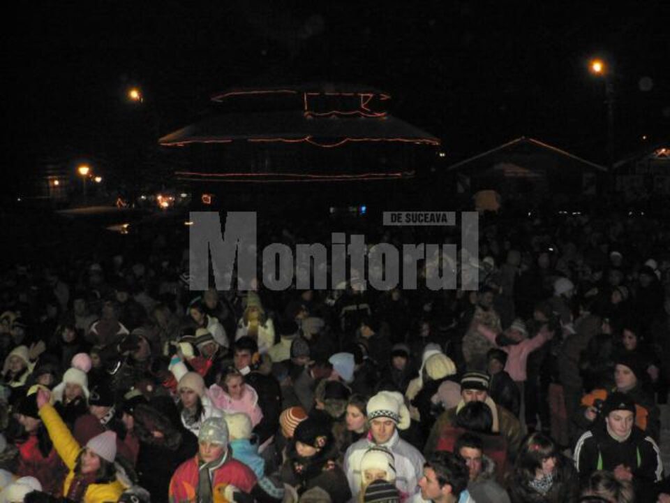 În fiecare seară, peste 5.000 de oameni pe pârtia Parc