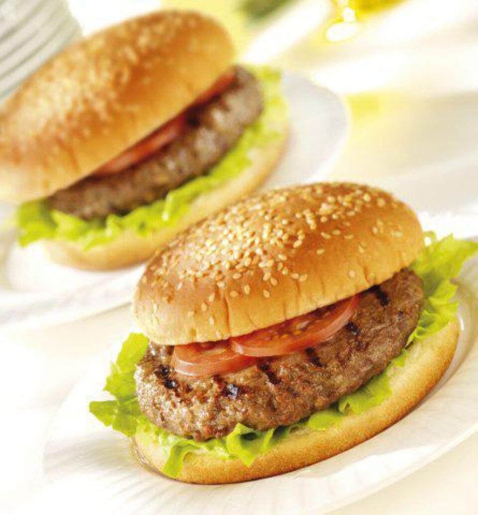 Introducerea taxei fast-food ar putea duce la creșterea cu peste 20% a prețului la alimente Foto: FoodFolio
