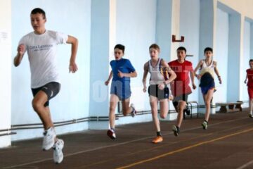 Cei 80 de tineri atleți au concurat la mai multe probe