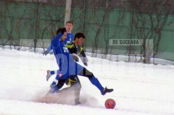 Căinari și ex-suceveanul Petrea, într-o luptă aprigă pentru balon