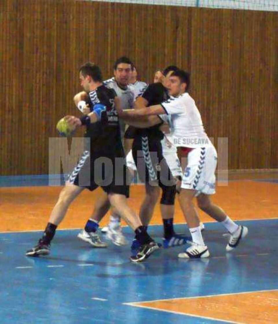 Șoldănescu și Bursuc au avut serios de furcă în meciul cu Minaur
