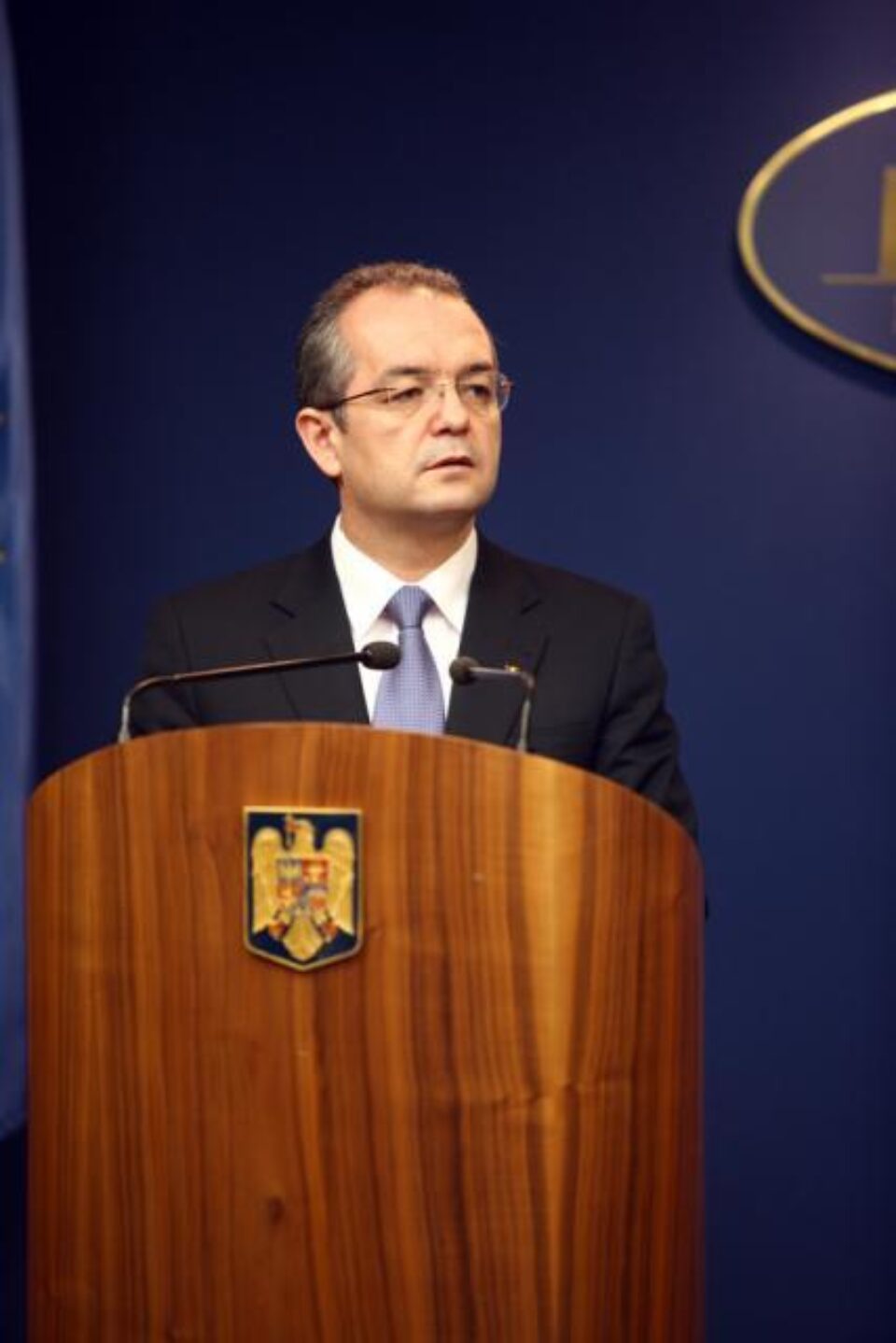 Boc a precizat că propunerea urmează să fie discutată în Guvern și adoptată până la sfârșitul lunii februarie. Foto: CAPP Boc a precizat că propunerea urmează să fie discutată în Guvern și adoptată până la sfârșitul lunii februarie. Foto: CAPP