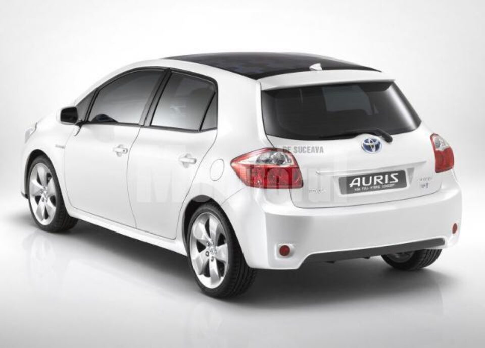 Toyota Auris HSD Concept