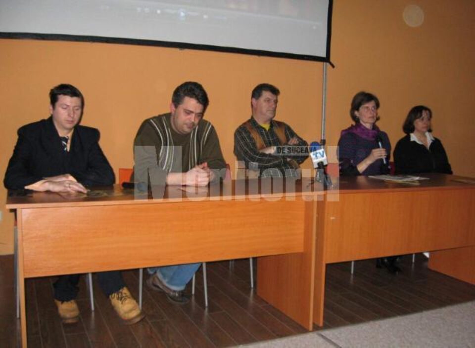 Trei artiști suceveni alături de organizatori