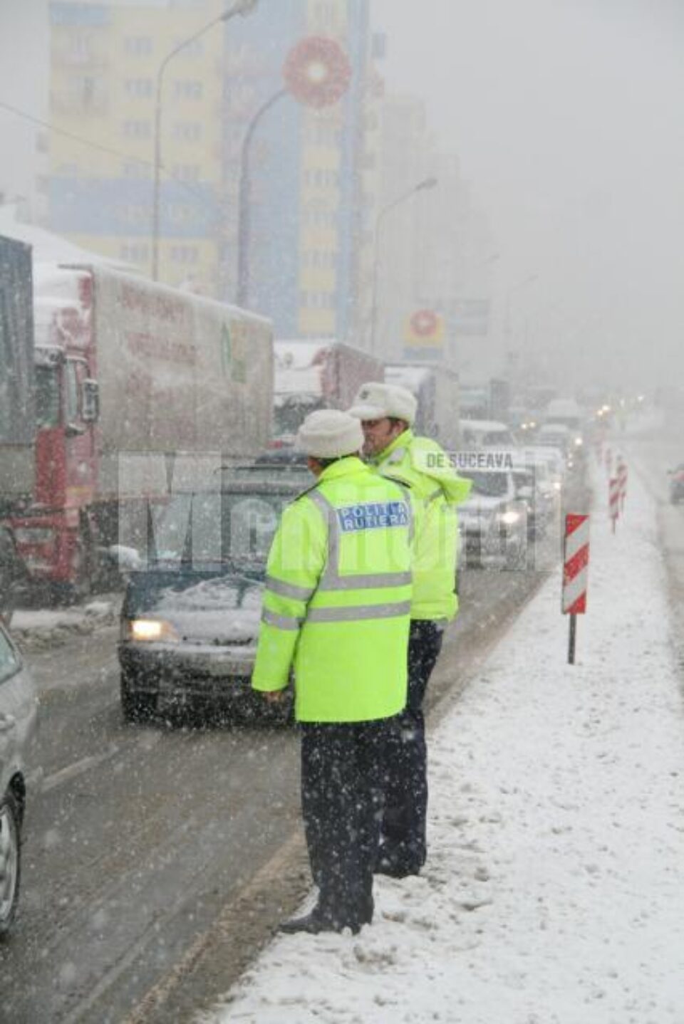 Serviciul de Poliție Rutieră Suceava organizează la fiecare sfârșit de săptămână controale în trafic