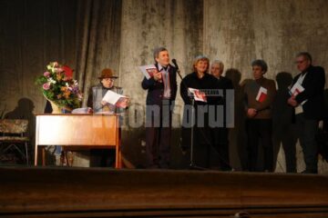 Spectacol de gală: Compania Teatrală Bucovina a reînviat teatrul la Suceava