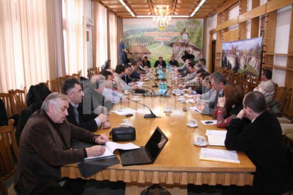 La întâlnirea de ieri, reprezentanții sporturilor sucevene au detaliat ce se întâmplă în fiecare ramură La întâlnirea de ieri, reprezentanții sporturilor sucevene au detaliat ce se întâmplă în fiecare ramură
