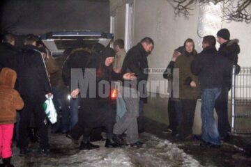 Trupurile neînsuflețite au fost duse, aseară, la Bălinești, în urletele de durere ale rudelor îndoliate