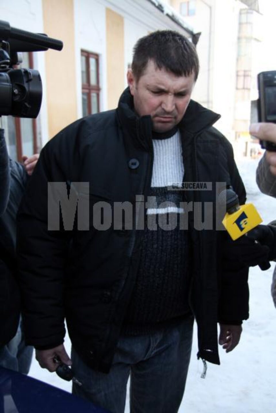 Vasile Hrițcu: „Sigur a fost jaf. Ținând cont că nu am făcut rău la nimeni, n-am făcut alte șmecherii ca să fiu amenințat…” Vasile Hrițcu: „Sigur a fost jaf. Ținând cont că nu am făcut rău la nimeni, n-am făcut alte șmecherii ca să fiu amenințat…”