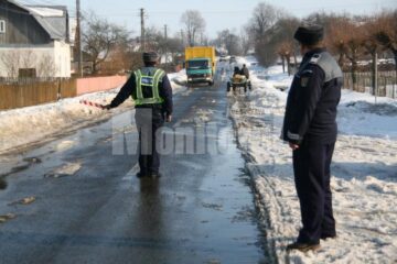 Polițiștii au organizat filtre în zona Siret, inclusiv spre vamă