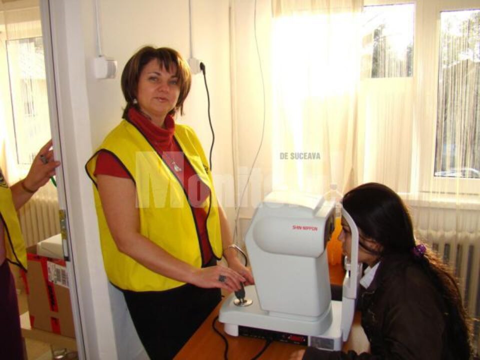 „Vedere clară, ochi sănătoși”: Control oftalmologic gratuit, pentru peste 40 de copii din centre de plasament sucevene