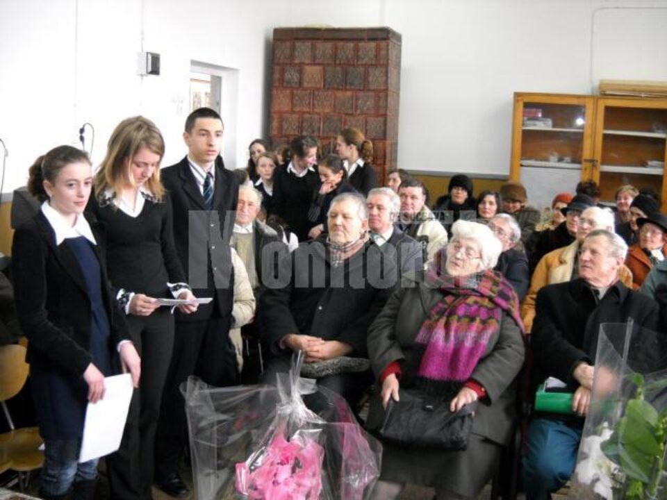 Dolheștii Mari: La ceas aniversar, cadou pentru comunitate