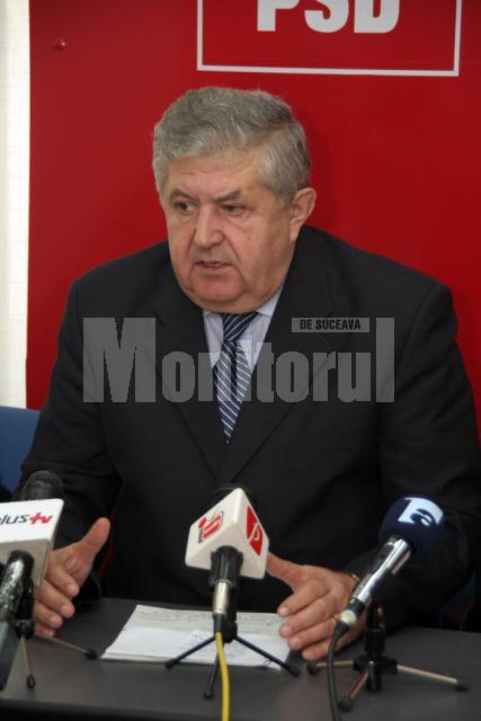 Gavril Mîrza: „Vor mai fi probabil plecări, ademeniri, unora le place numai puterea și sunt tentați de ofertele care li se fac” Gavril Mîrza: „Vor mai fi probabil plecări, ademeniri, unora le place numai puterea și sunt tentați de ofertele care li se fac”