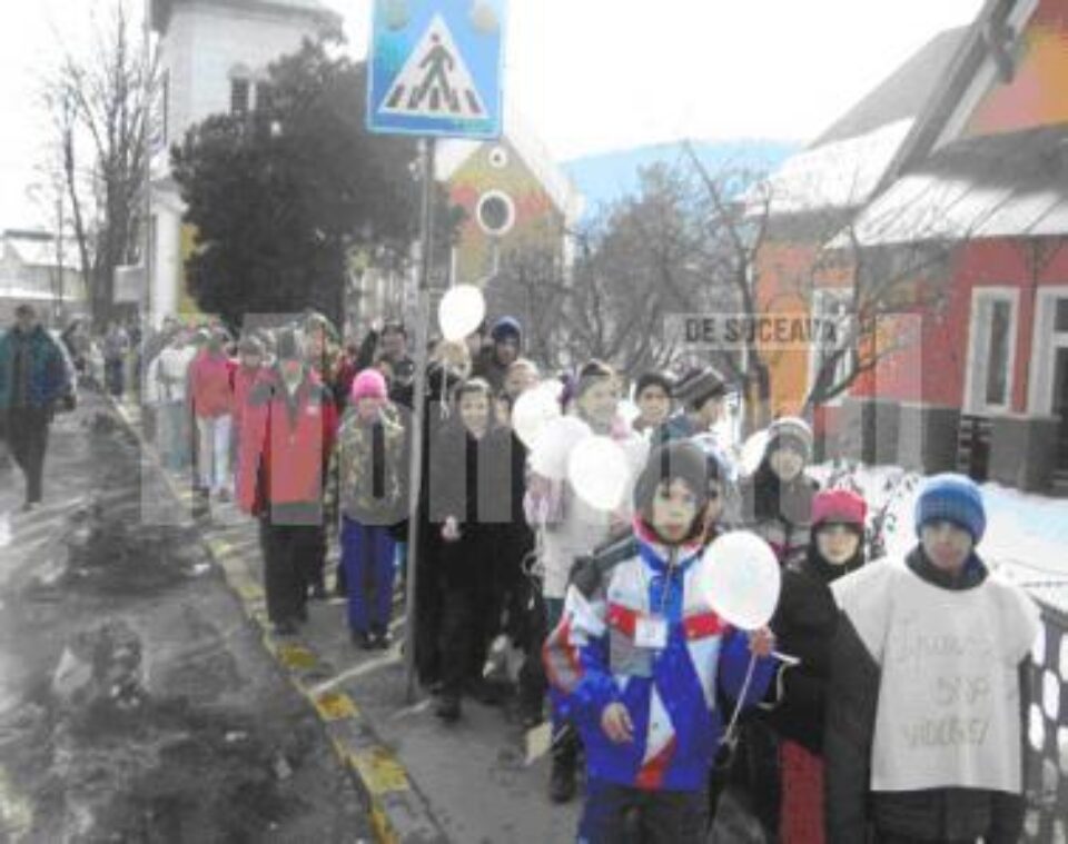 Acțiune: Săptămâna antiviolență la Centrul Școlar „Sf. Andrei” din Gura Humorului Acțiune: Săptămâna antiviolență la Centrul Școlar „Sf. Andrei” din Gura Humorului