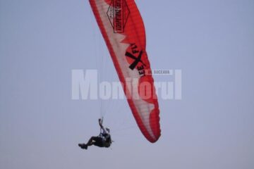 Zborul cu parapanta este un sport al disciplinei, al ordinii și al implicării
