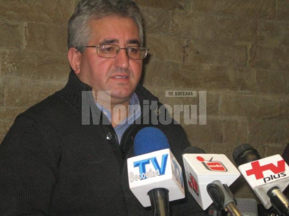 Ion Lungu: „Până în iarna 2011-2012 poate fi gata o nouă centrală, eventual pe biomasă” Ion Lungu: „Până în iarna 2011-2012 poate fi gata o nouă centrală, eventual pe biomasă”