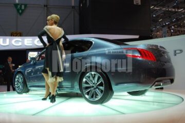Peugeot 5 by Peugeot Concept