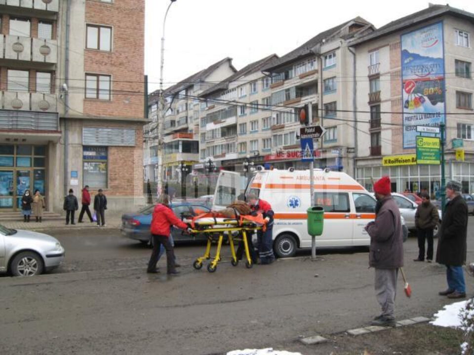 Martorii oculari acuză că ambulanța a sosit după 20 de minute de la efectuarea primului apel la 112