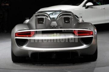 Porsche 918 Spyder Concept