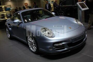 Porsche 911 Turbo S
