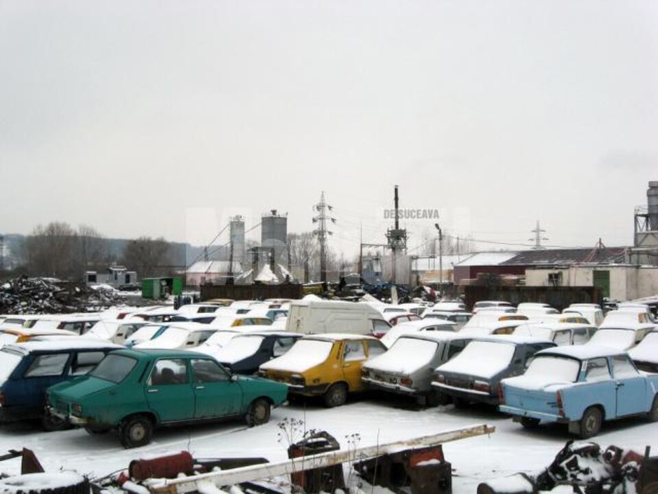 Bugetul "Rabla" a fost suplimentat pentru alte 50.000 de vouchere utilizate la casarea mașinilor uzate Bugetul "Rabla" a fost suplimentat pentru alte 50.000 de vouchere utilizate la casarea mașinilor uzate