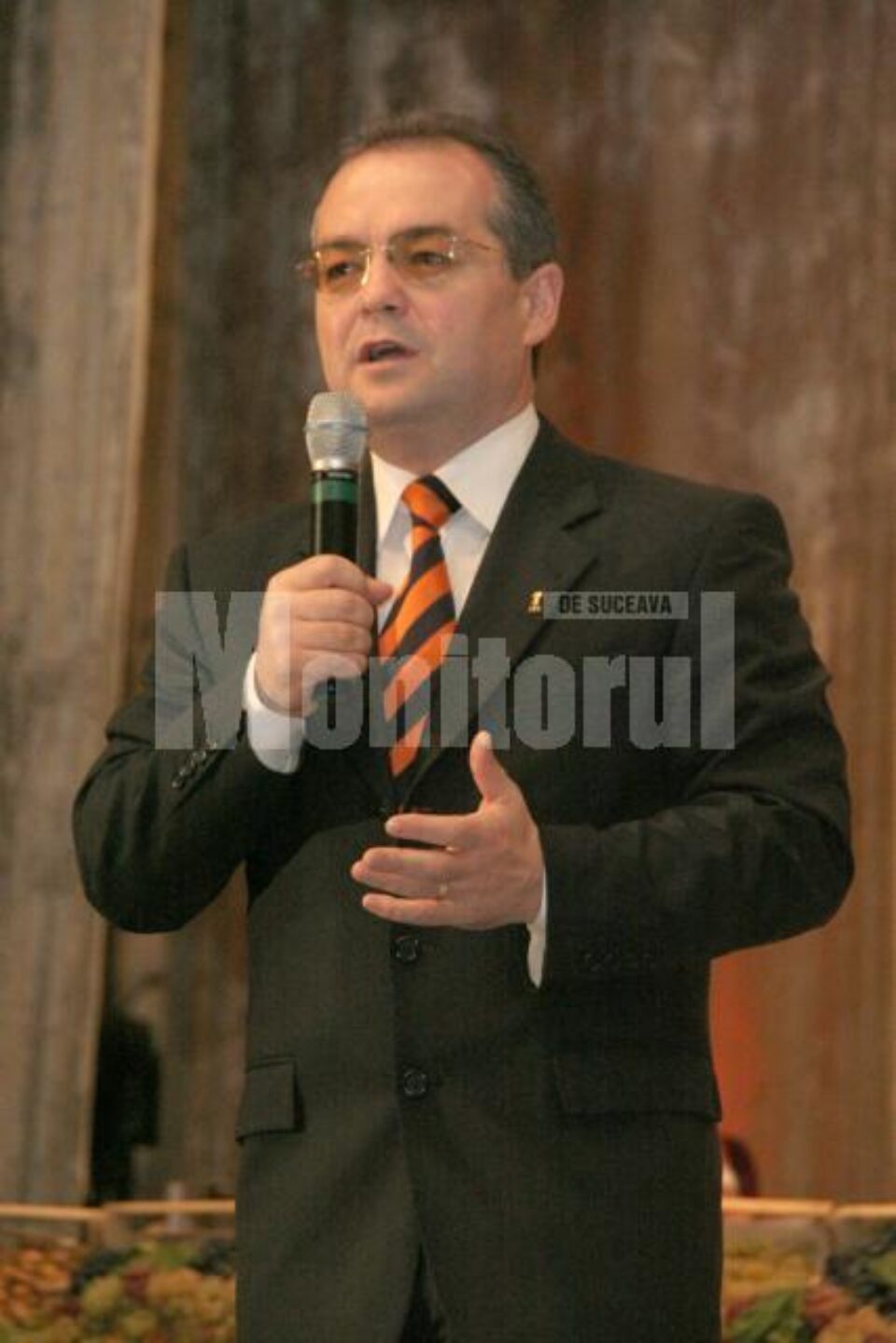 Primul-ministru al României, Emil Boc, se va afla în cursul zilei de astăzi într-o vizită oficială în județul Suceava