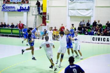 În meciul tur, sucevenii au făcut instrucție cu Dinamo și au învins la 11 goluri diferență