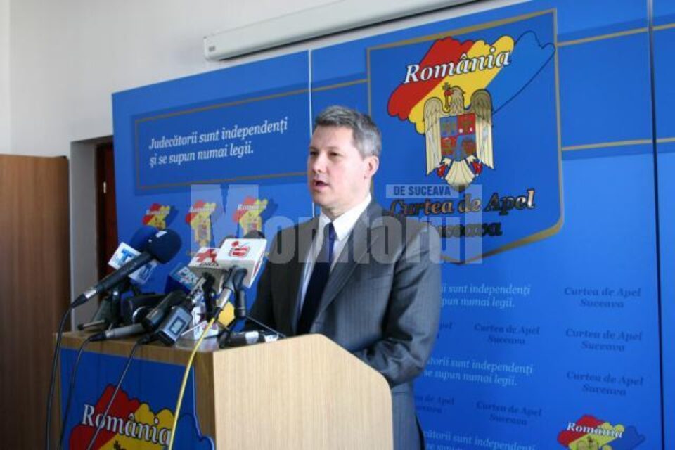 Ministrul Justiției, Cătălin Predoiu, a precizat că este la curent cu termenele de judecată acordate chiar și după jumătate de an