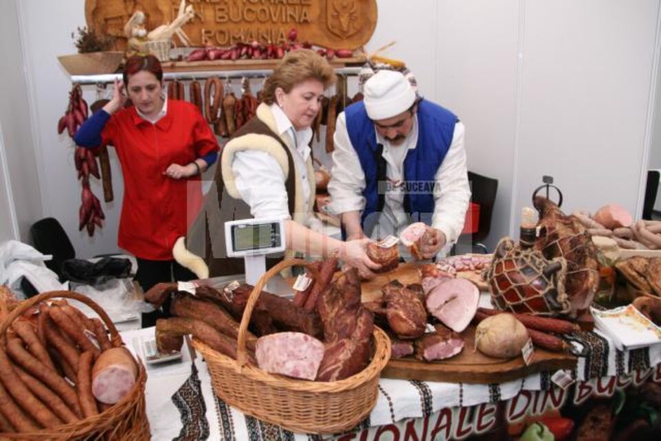 Produse tradiționale din carne, la Agro Expo Bucovina