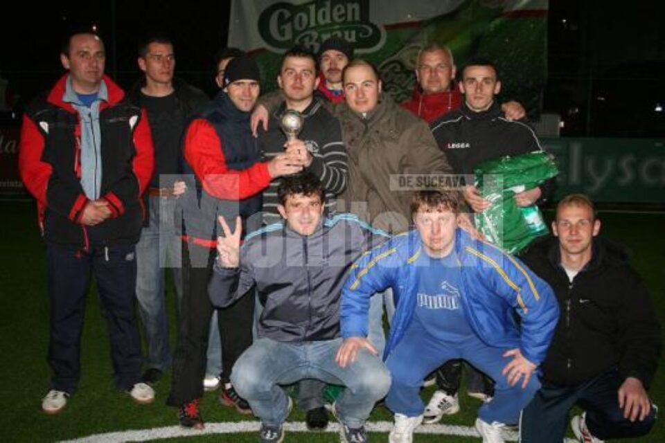 Floare de Colț a câștigat prima ediție a turneului de fotbal pe teren redus de la Vatra Dornei Floare de Colț a câștigat prima ediție a turneului de fotbal pe teren redus de la Vatra Dornei