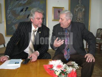 Poetul Arcadie Opaiț și nașul său literar Ion Cozmei