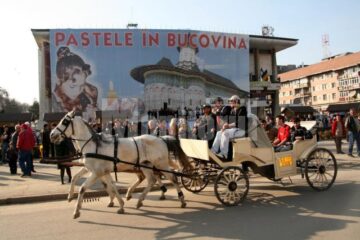 La Suceava: Udrea a deschis Târgul de Paște