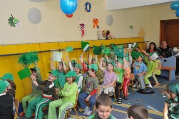 La concurs au participat „Eco-Voiniceii” de la „Așchiuță” și „Eco-Motăneii” de la Bosanci