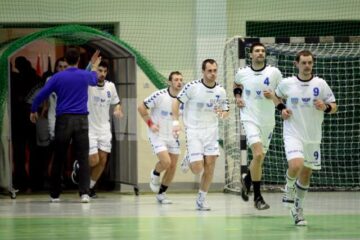 Handbal: Universitatea a încheiat aventura europeană din acest sezon
