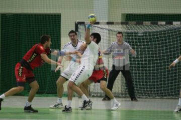 Handbal: Universitatea a încheiat aventura europeană din acest sezon