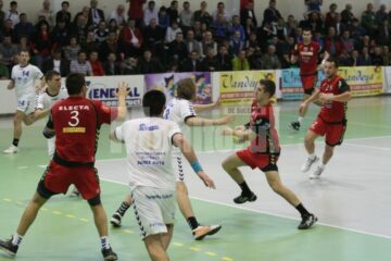 Handbal: Universitatea a încheiat aventura europeană din acest sezon