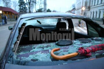 Poliția unde e?: Răfuieli ca-n Bronx în fața Gării Ițcani