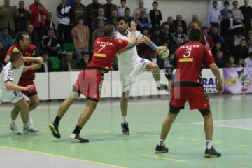 Handbal: Universitatea a încheiat aventura europeană din acest sezon