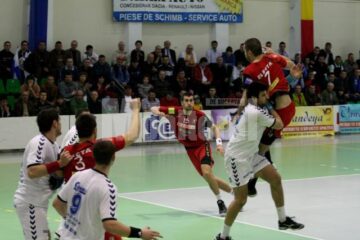 Handbal: Universitatea a încheiat aventura europeană din acest sezon