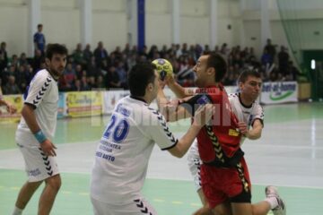 Handbal: Universitatea a încheiat aventura europeană din acest sezon