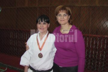 Anamaria Lomicovschi și Elisabeta Lipă