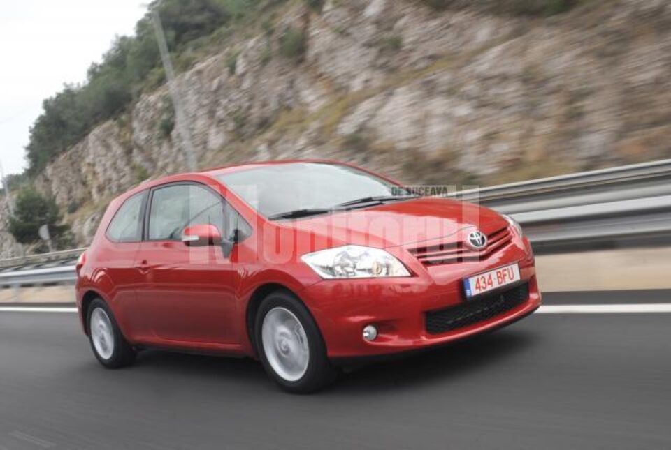 Toyota Auris Hybrid