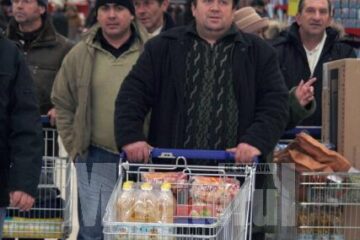 Ofertă: Cumpărătorii, scutiți de plata TVA la hipermarketul Real