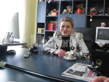 Nadia Cretuleac sefa Centrului de plasament Laurentia Ulici Gura Humorului