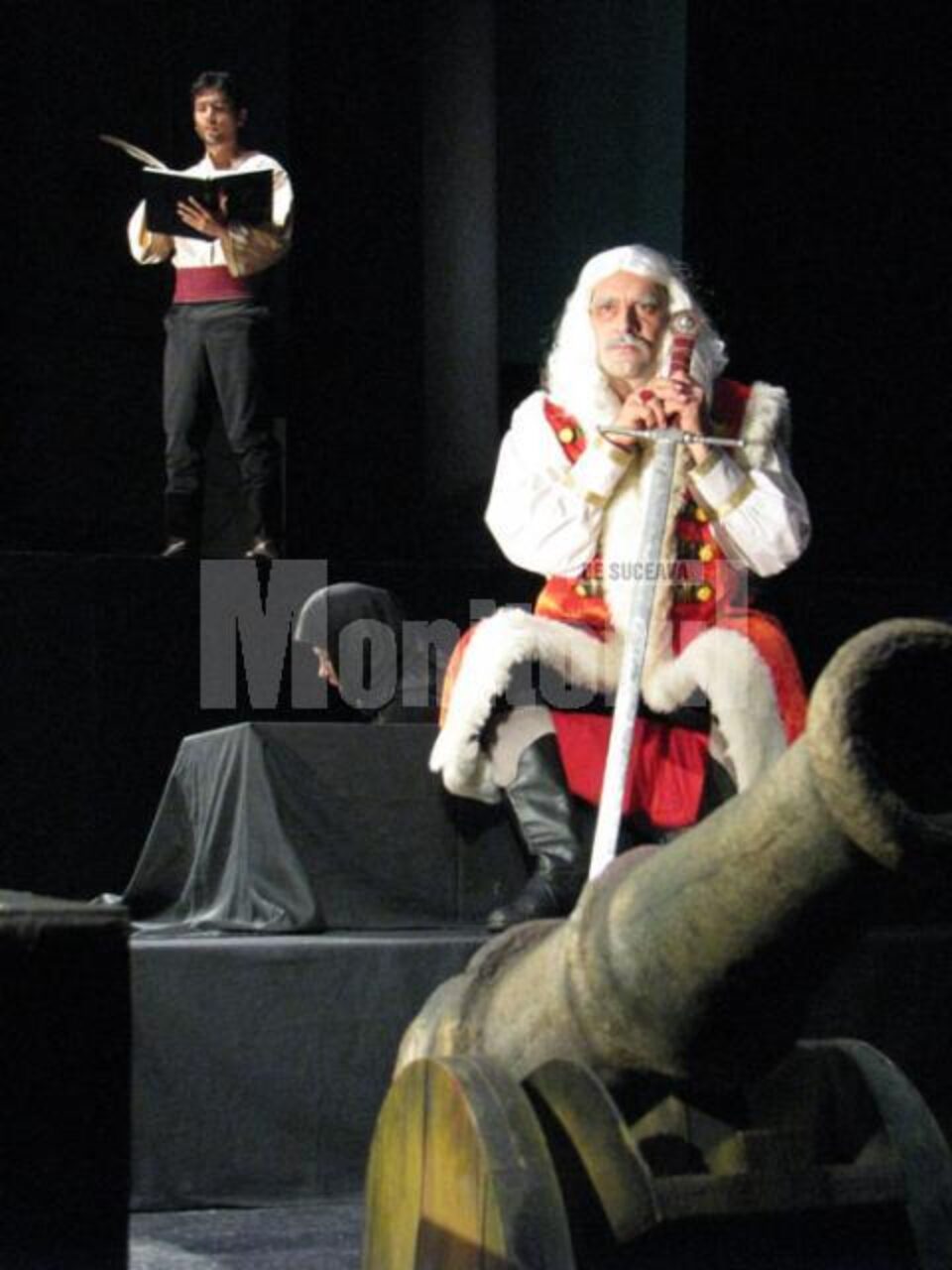 Teatru: „Apus de soare”, pe scena suceveană