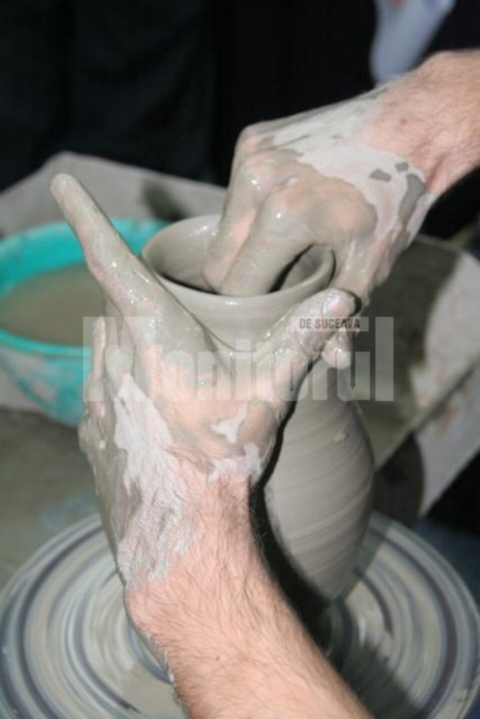 Sănătate: Oalele de ceramică de la Marginea, Rădăuți și Vama, controlate de DSP