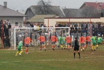 Fotbal – Liga a V-a: Etapa a XV-a a adus schimbări importante la vârf