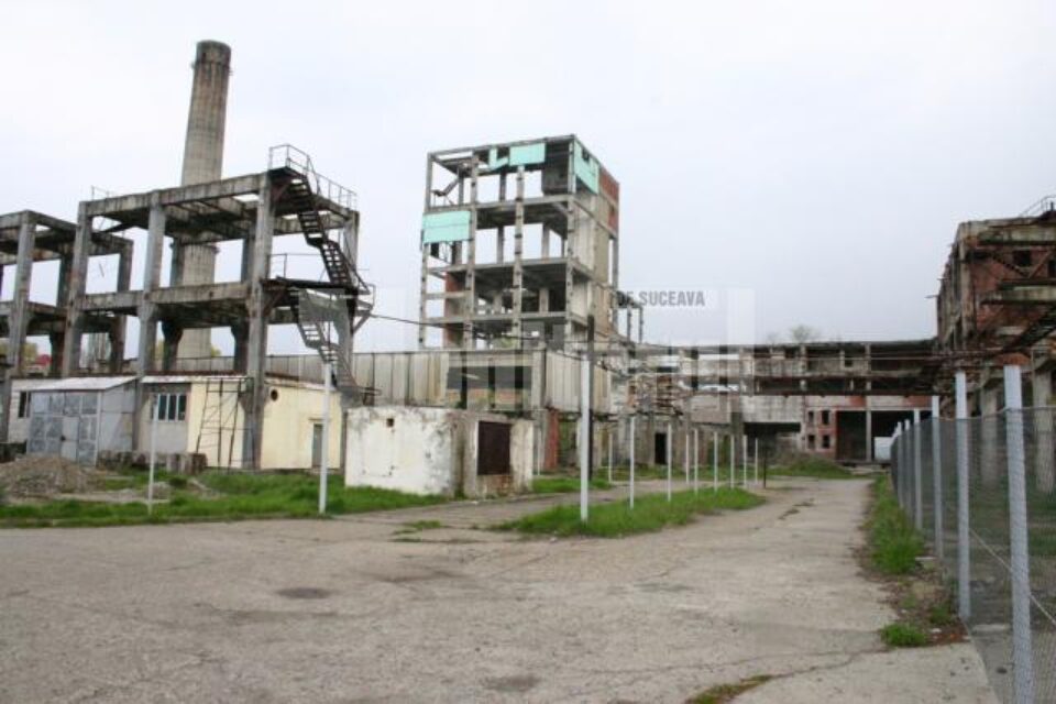 Ruinele fostei societăți METADET
